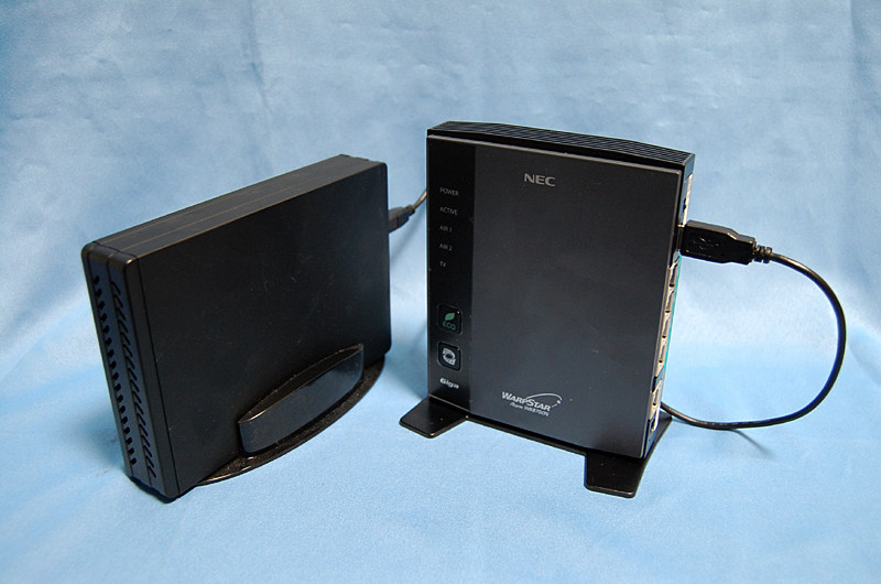 �s�̂�USB HDD�P�[�X�𗘗p���A500GB��HDD��FAT32�Ńt�H�[�}�b�g���Đڑ��B���Ȃ��F���ł���