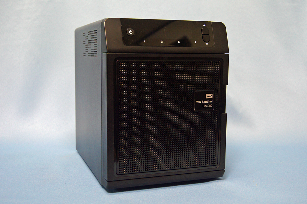 Western Digital�̒����K�͊�ƌ����X�g���[�W�T�[�o�[�uWD Sentinel DX4000�v
