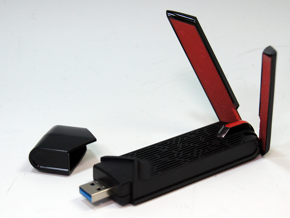清水理史の「イニシャルB」】 USB接続の1300Mbps対応無線LAN子機