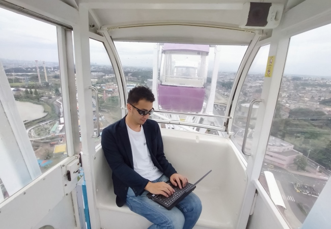 よみうりランド 観覧車での 空中テレワーク にも対応 ワーケーション向け新プラン提供開始 1日1900円 Internet Watch よみうりランド 観覧車での 空中テレワーク にも対応 ワーケーション向け新プラン提供開始 1日1900円 Internet Watch