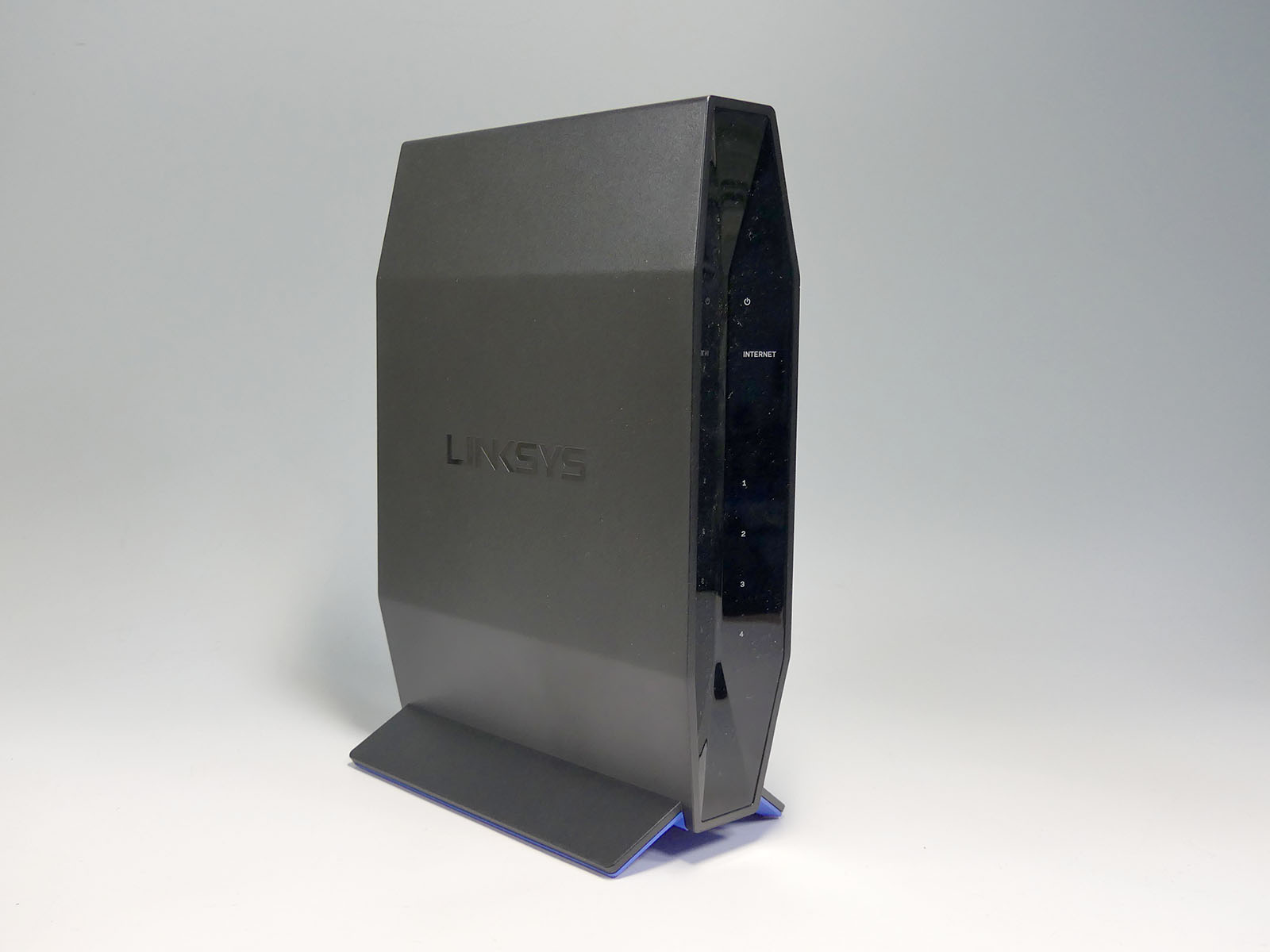 Wi-Fiルーターの中身はどうなっている？ どう動く？ Linksys「E7350