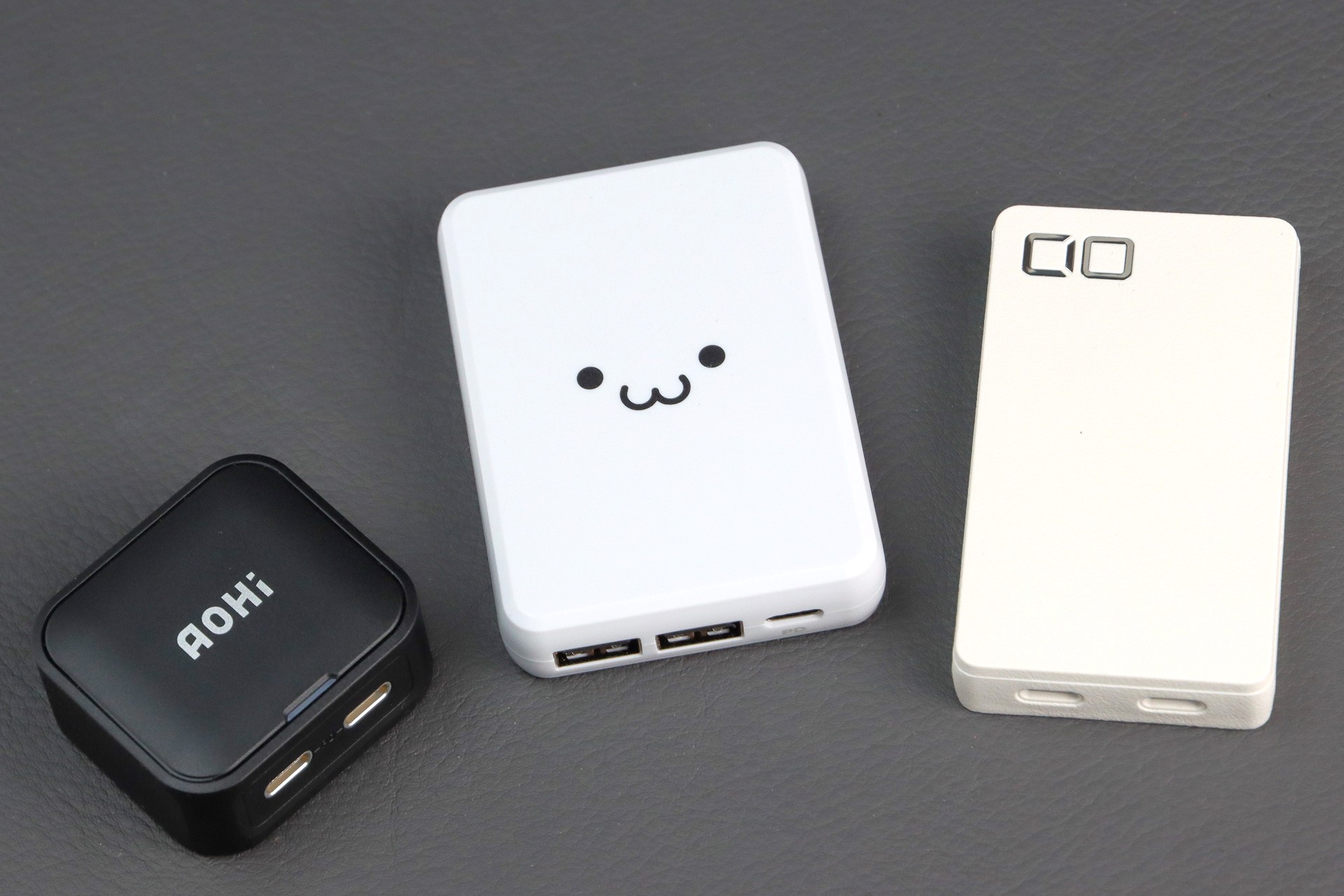 薄型のPD充電器が欲しい!! 壁コンセントに挿してもジャマにならないUSB PD充電器を探してみた【テレワークグッズレビュー 第96回】 -  INTERNET Watch