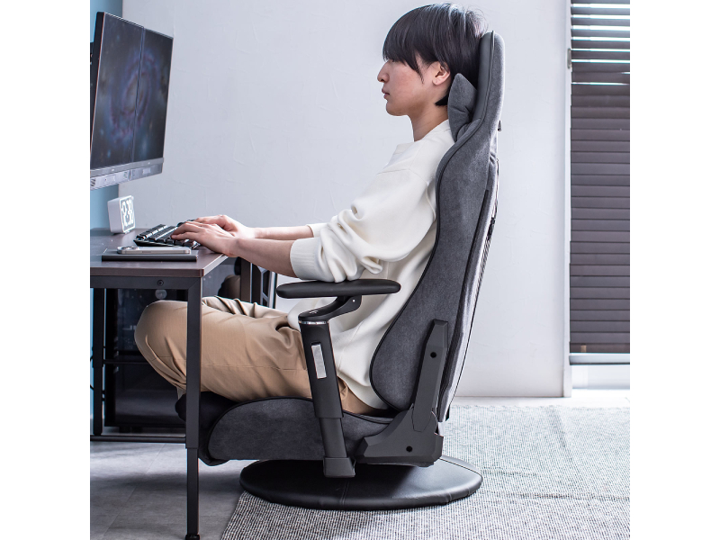 サンワサプライ、レーシングカーと同じ形状のシートを採用した