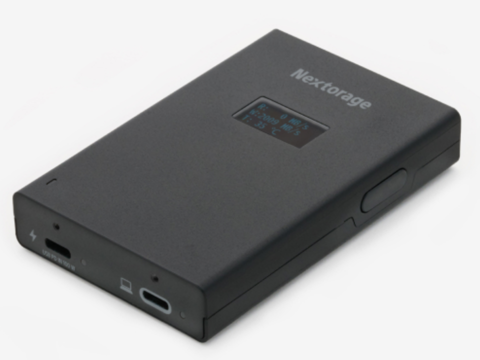ほぼ新品！Win11公式対応！高年式2025！メモリ8/高速SSD/無線/カメラ HIKSEMI ポータブルSSD S560 256GB 512GB 1TB 高速 最大転送速度