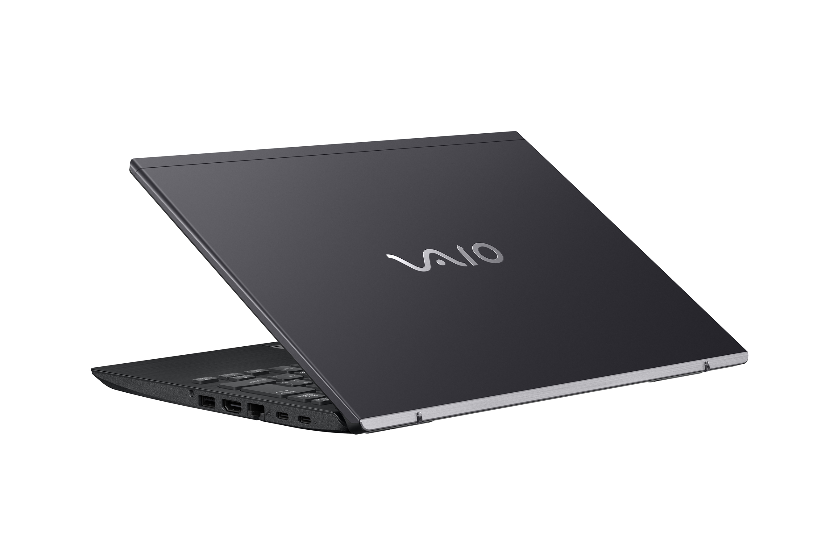 ドコモが「VAIO Pro PG」販売開始、デュアルSIM対応のモバイルノートPC
