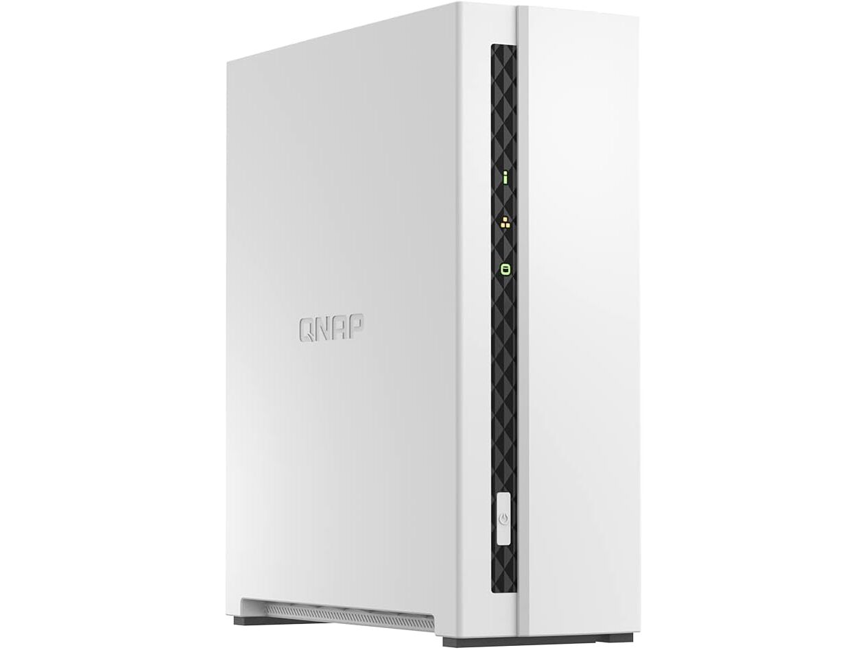 QNAPのNASキットが安い！ 　Amazon GWスマイルSale　エントリークラスの1ベイNASキット「TS-133/AZ」は2万7255円