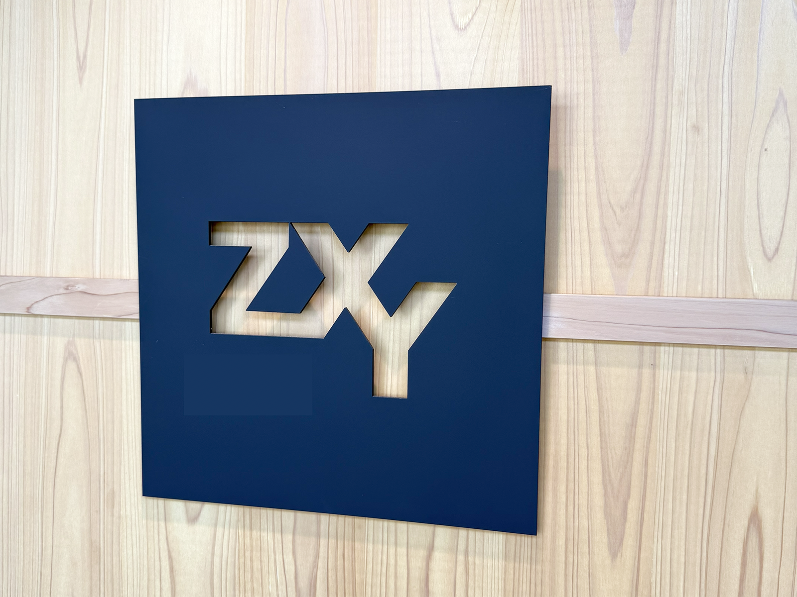 初めて契約した完全従量課金制シェアオフィス「ZXY」で、気になる