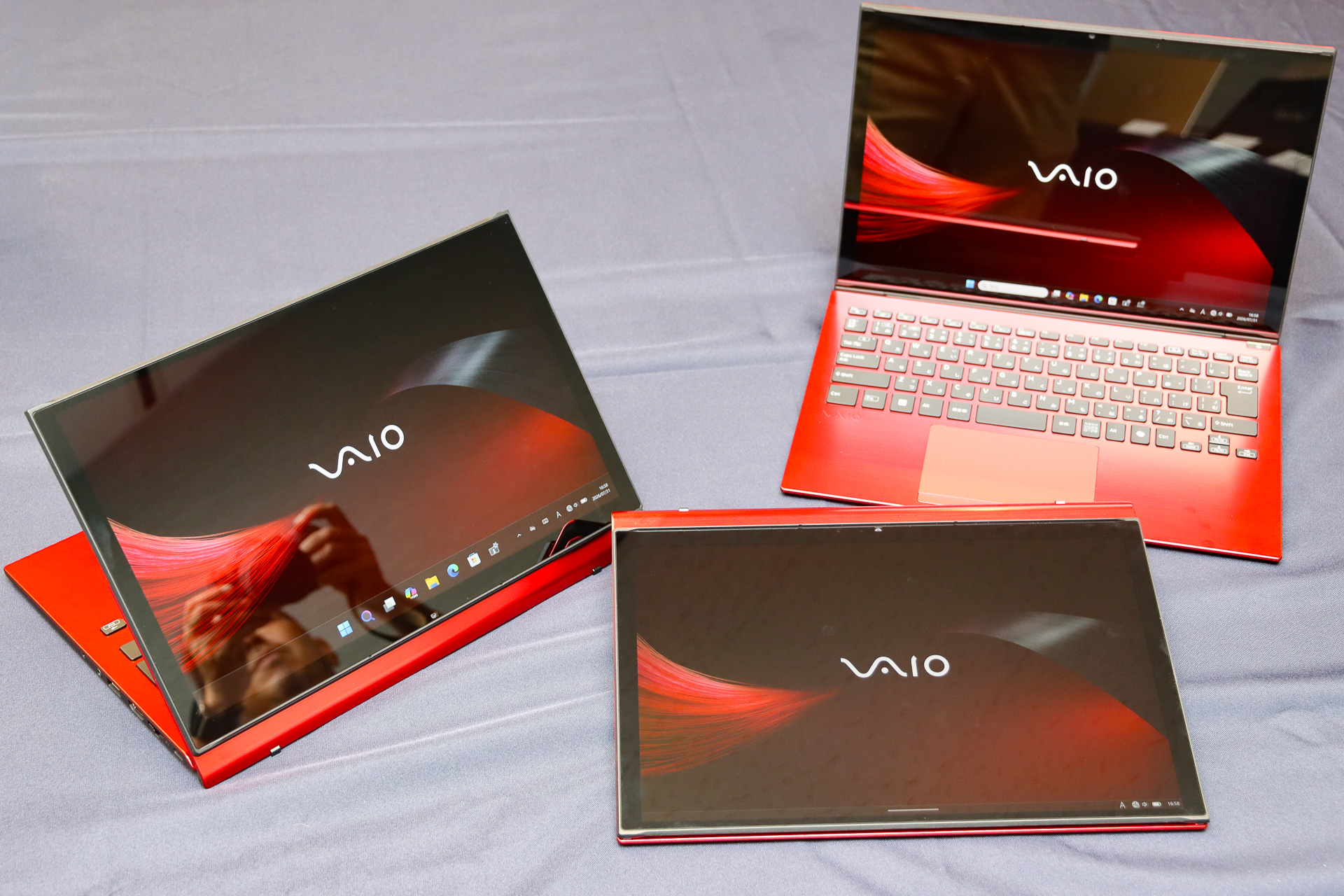 1つのPCで3つのスタイルに変形!!　ノートPC、タブレット、ビューの3つのモードで使えるトリプルスタイルPC「VAIO T work」