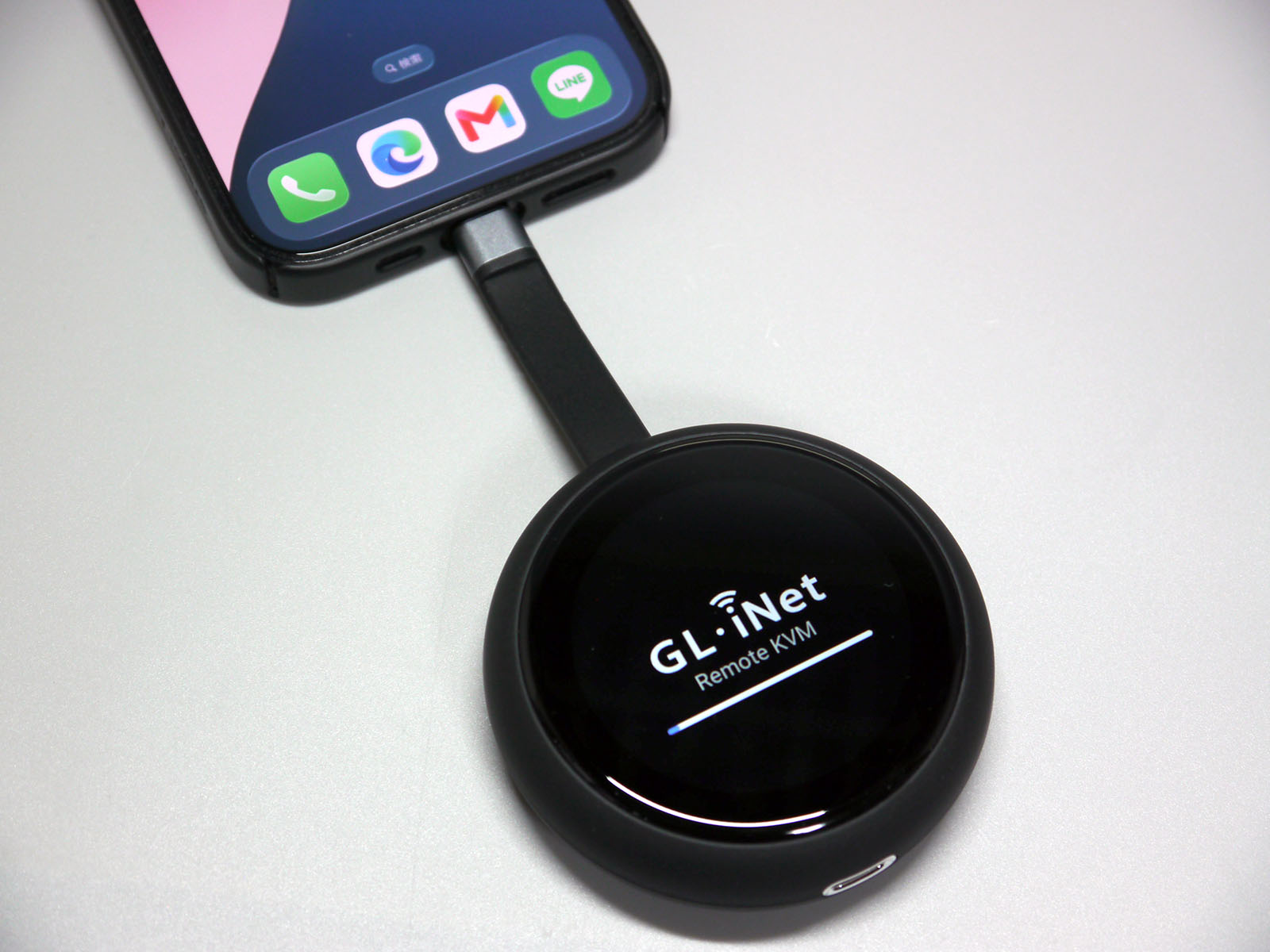 GL.iNet「Comet Q」登場：USB Type-Cケーブル1本でPCやスマホをリモート操作可能に